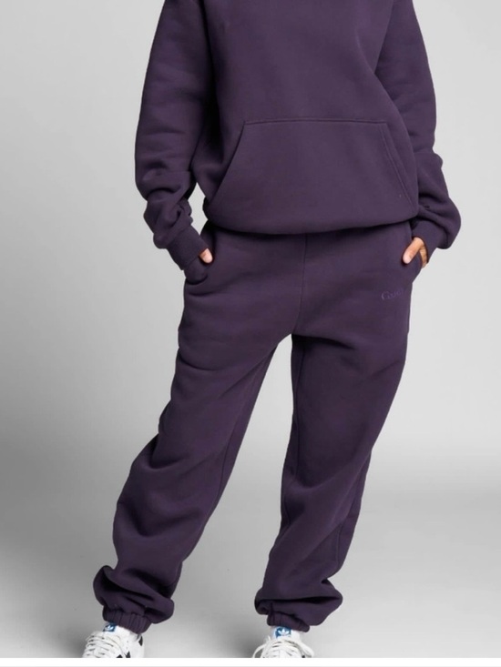 Comfrt Other - Comfrt BlackBerry Sweatpants Size Small